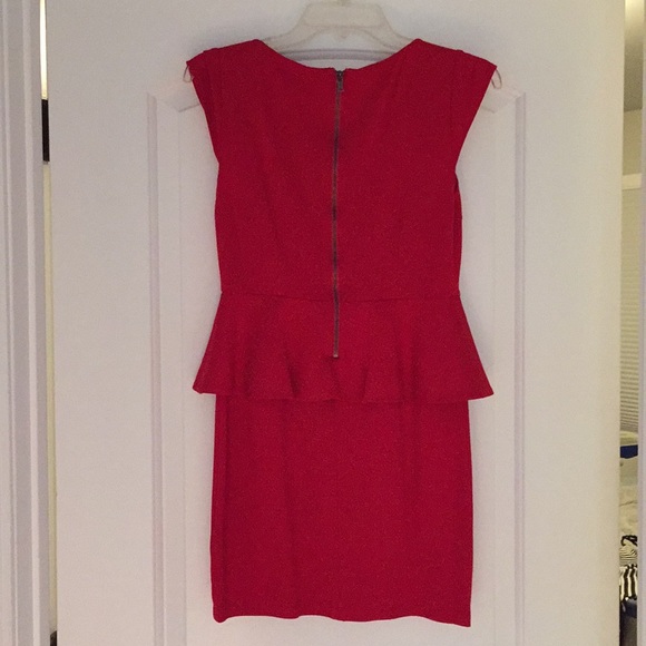 Alice + Olivia Red Victoria Peplum Dress - Picture 6 of 8